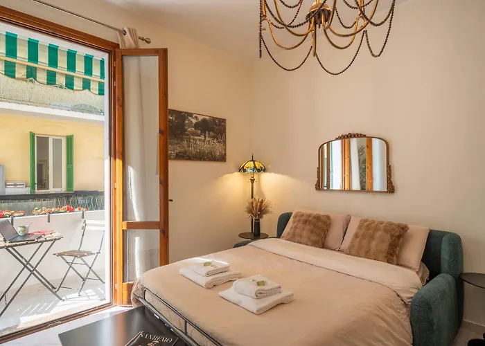 Charming Close To The Center Apartament San Remo