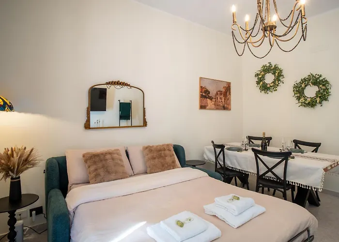 Charming Close To The Center Apartament *