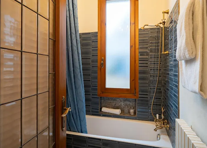 Charming Close To The Center * San Remo